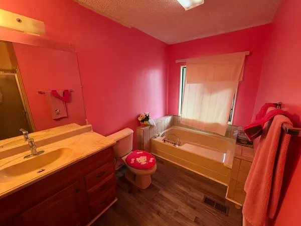 $116,000 | 19690 Highway 99, Unit 164, Acampo, CA 95220