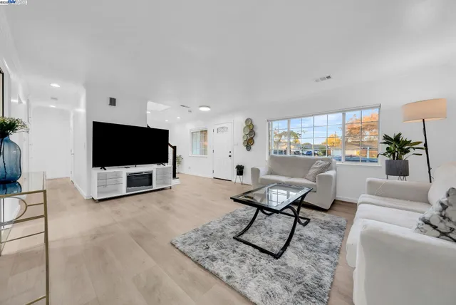 $1,799,000 | 1532 Kooser Road, San Jose, CA 95118