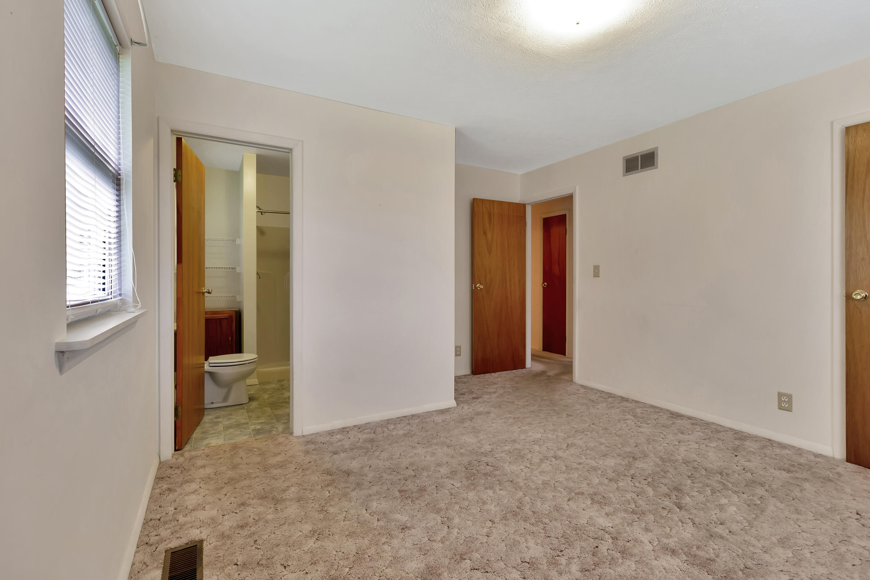 4192 Setters Road Union, KY 41091 - Photo 9 of 44 Gallery Image 9