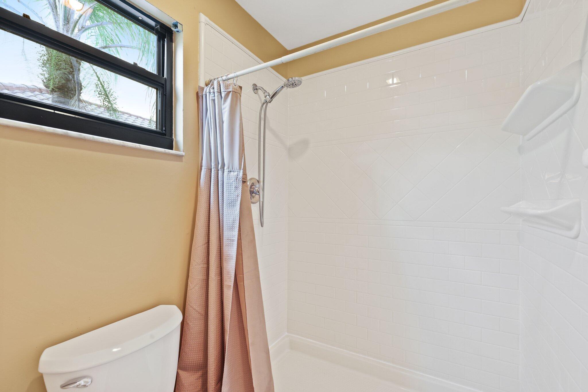 5518 Croydon Court Boca Raton, FL 33486 - Photo 41 of 65 5518 Croydon Ct - 41.jpg-SMALL