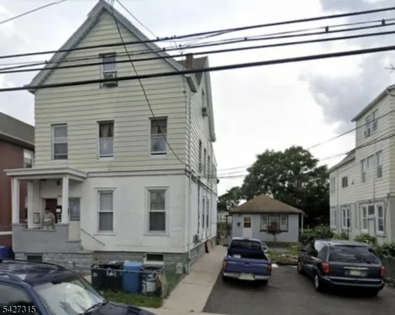 $999,999 | 121 Manchester Avenue, Paterson, NJ 07502