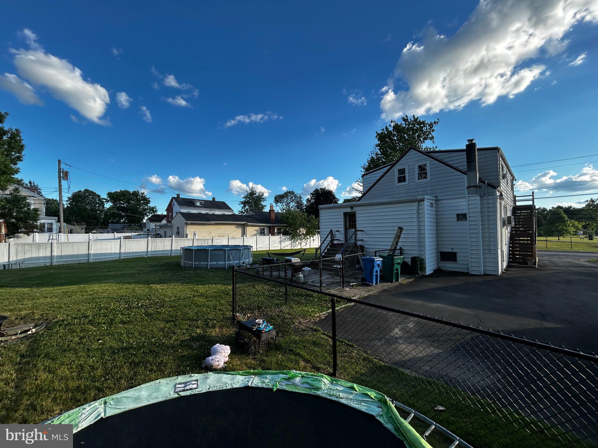 513 Cedar Avenue Croydon, PA 19021 - Photo 16 of 21