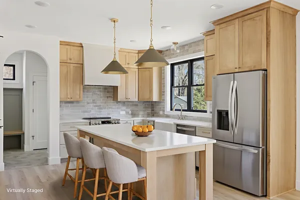 $797,947 | 4520 Cosette Lane North, Hugo, MN 55038