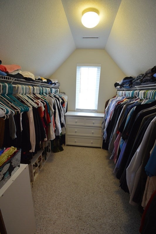 5913 Spring View Court Northeast Cedar Rapids, IA 52411 - Photo 14 of 25 Gallery Image 14