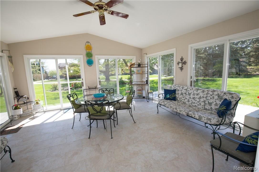2353 Eaton Gate Road Lake Orion, MI 48360 - Photo 36 of 74 ZT7A7463.jpg