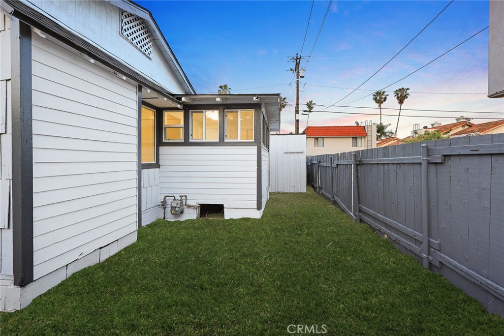 1412 Larch Street Alhambra, CA 91801 - Photo 25 of 33