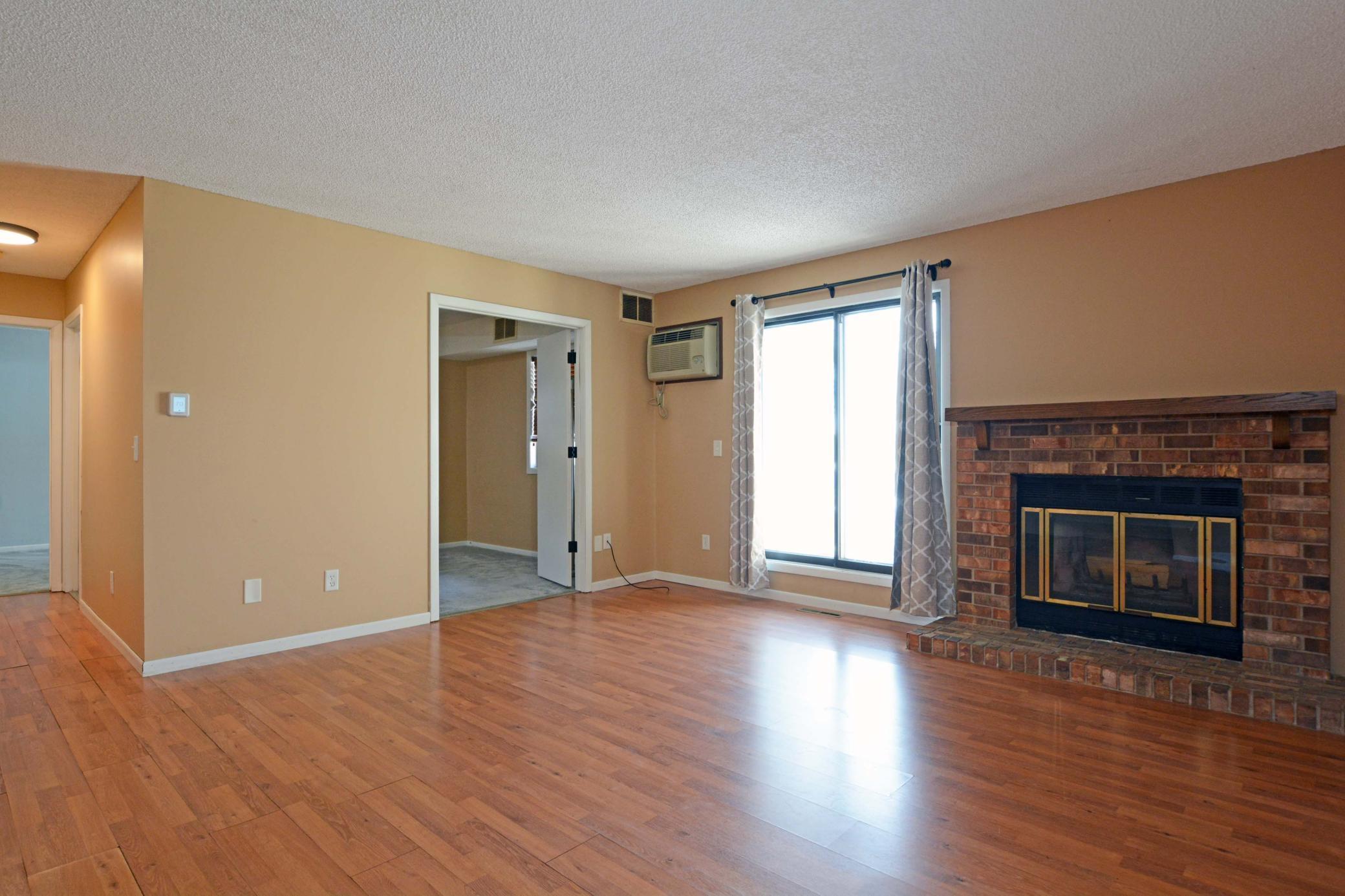 2076 Pathways Drive, Unit 1 St. Paul, MN 55119 - Photo 6 of 22