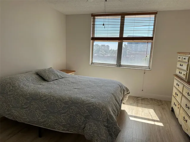 $1,850 | 777 South Federal Highway, Unit 511RP, Pompano Beach, FL 33062