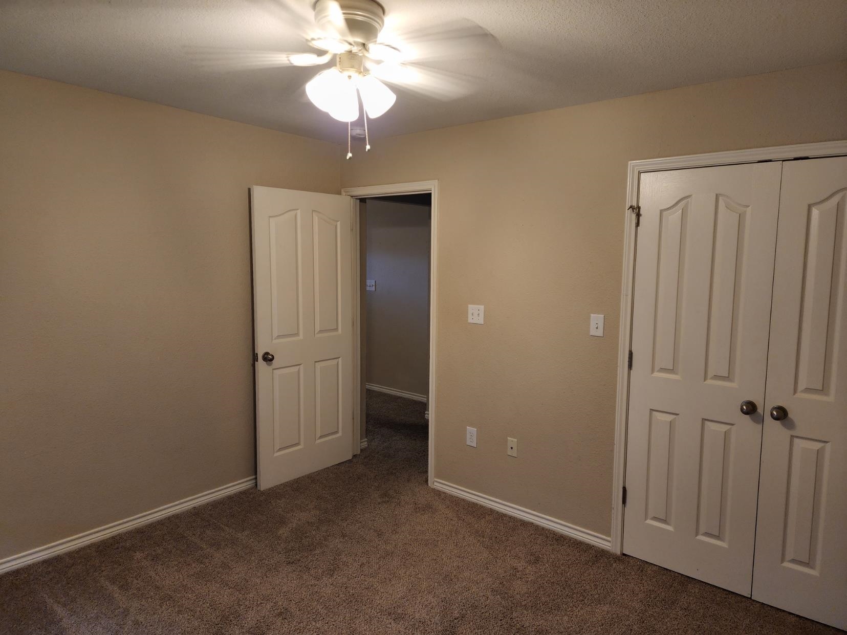 5989 32nd Street Groves, TX 77619 - Photo 5 of 6