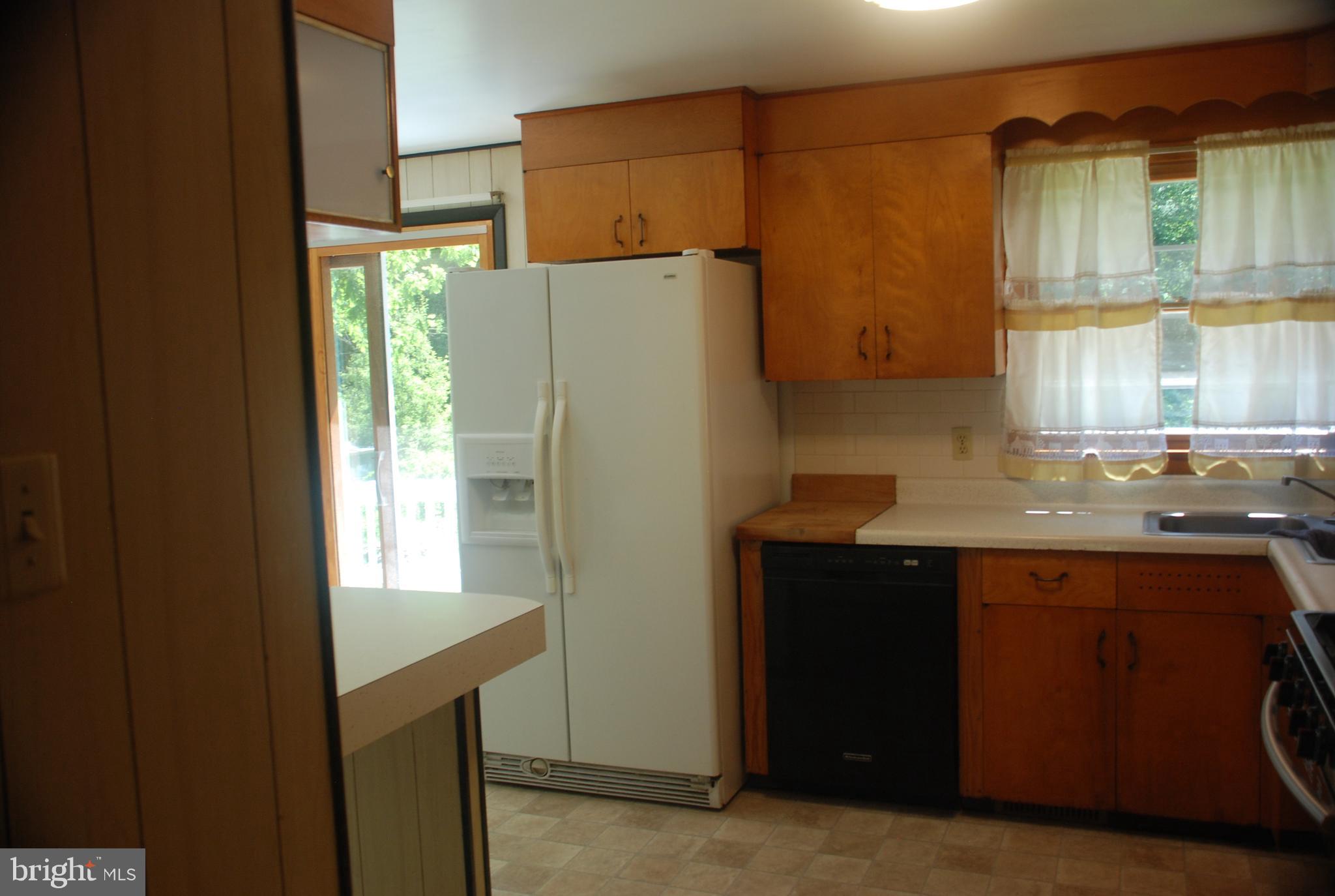 422 Elk Mills Road Elkton, MD 21921 - Photo 3 of 36