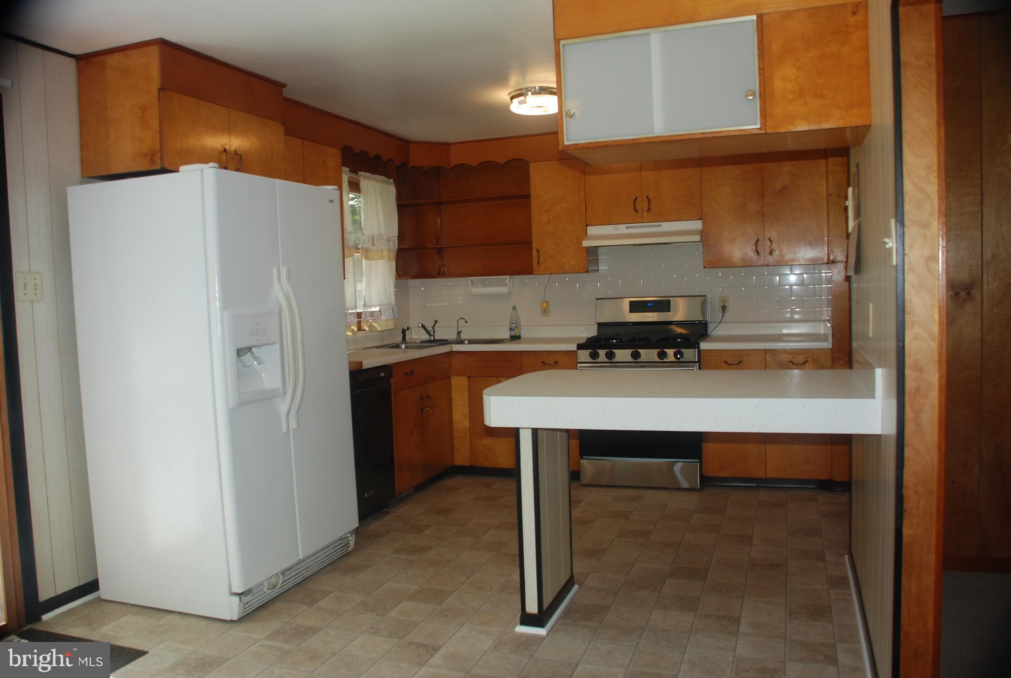 422 Elk Mills Road Elkton, MD 21921 - Photo 4 of 36