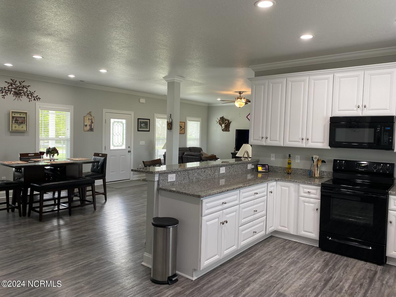 146 Sandy Road Aydlett, NC 27916 - Photo 11 of 37 37E5756C-C14C-4DF7-8555-C6CCFC8768AE