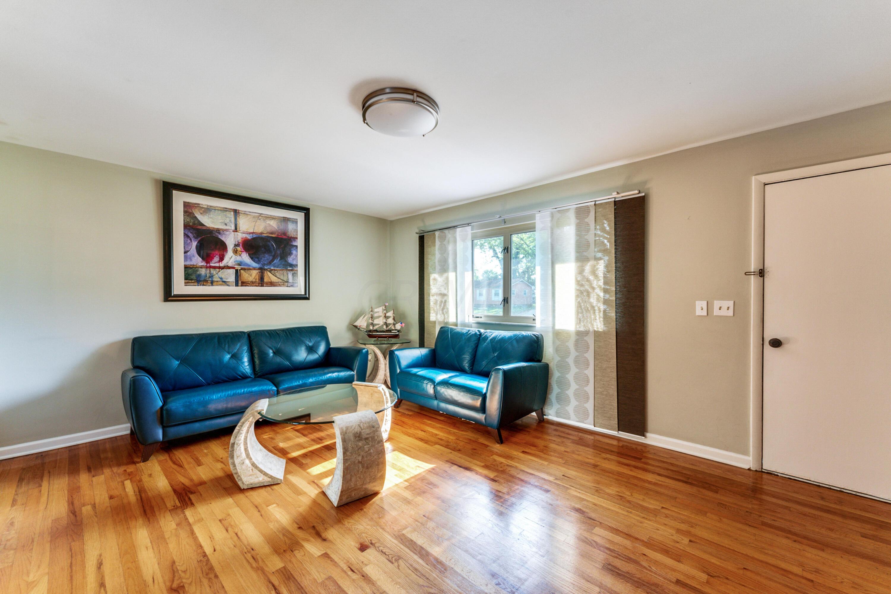 6329 Karl Road Columbus, OH 43229 - Photo 2 of 25 Gallery Image 2