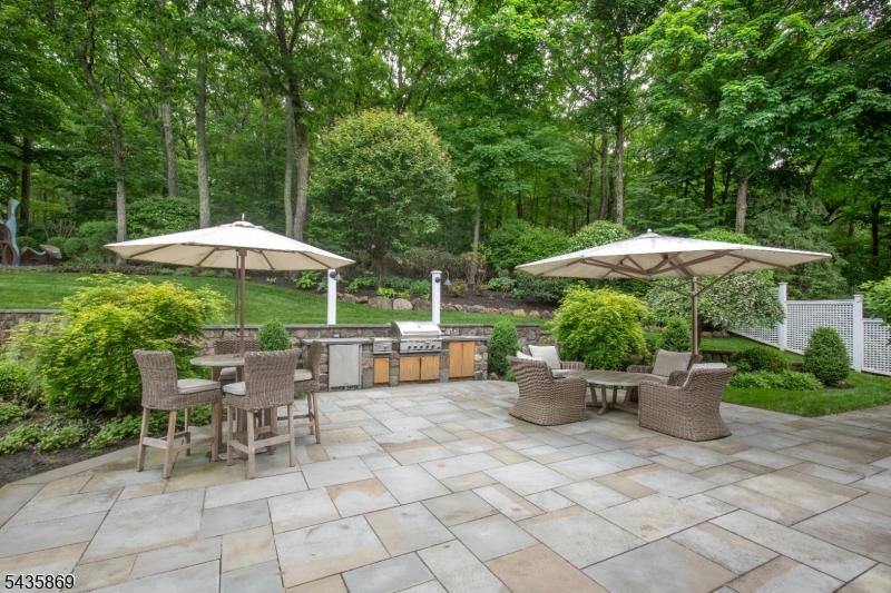 19 Cliffside Way Boonton, NJ 07005 - Photo 46 of 50