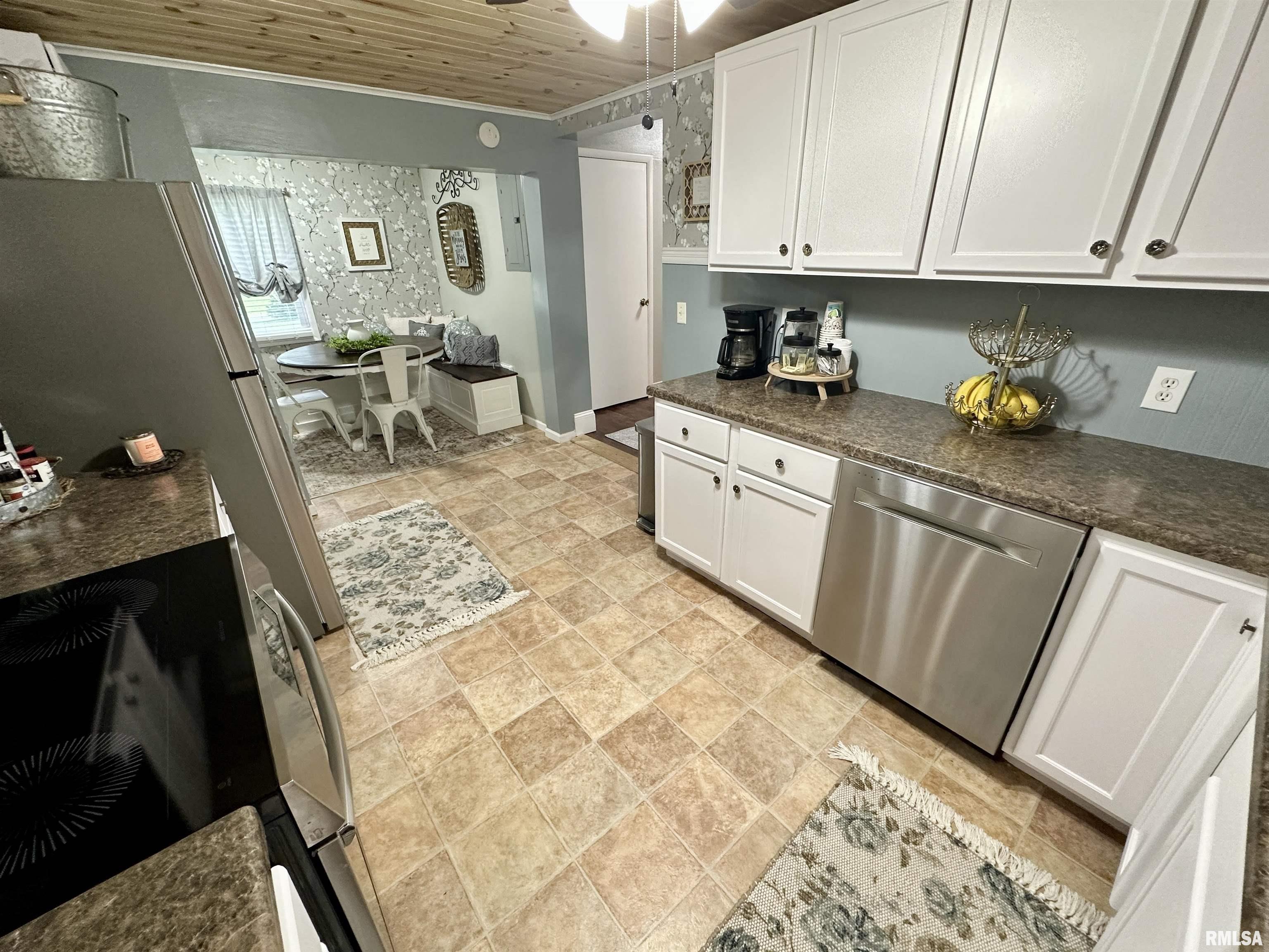 200 State Street Concord, IL 62631 - Photo 22 of 52