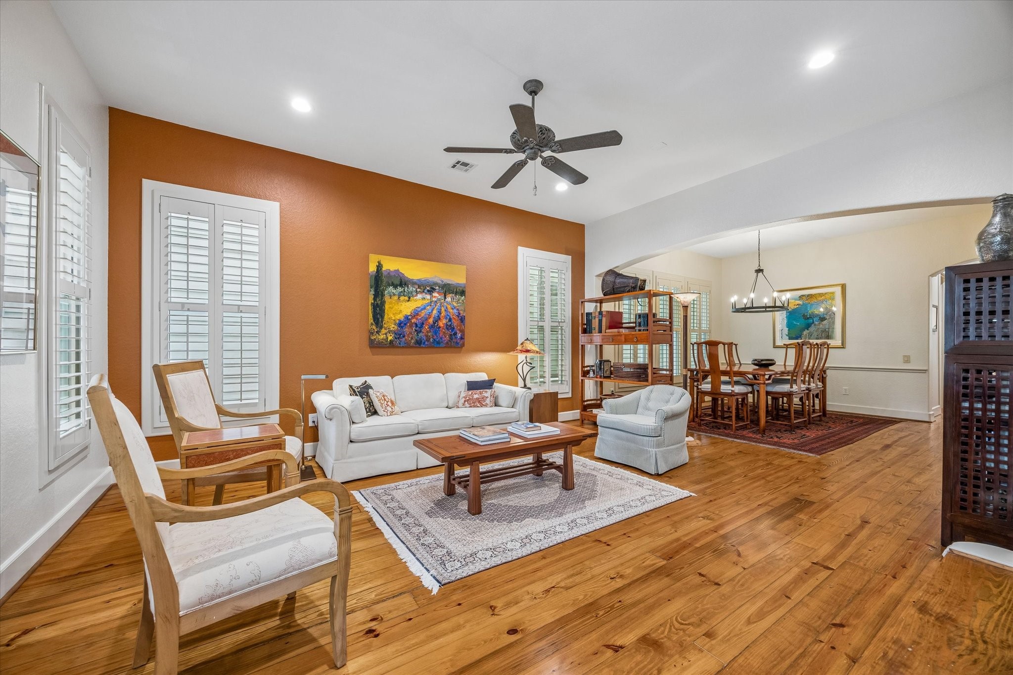706 East 12th Street Houston, TX 77008 - Photo 11 of 34 a living room with fireplace furniture and a large window