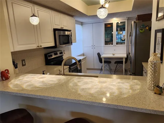 $2,200 | 6505 Stone River Road, Unit 203, Bradenton, FL 34203