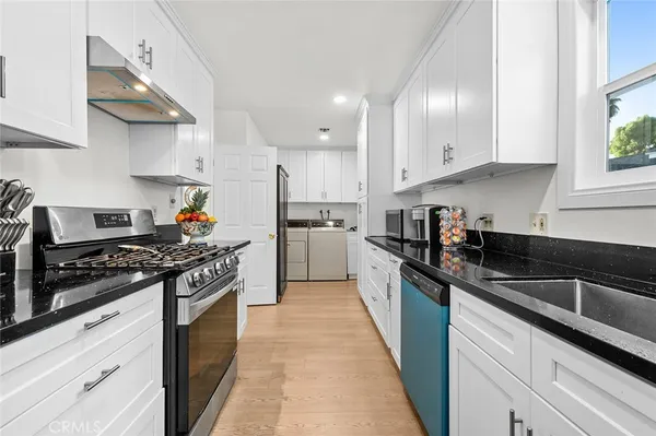 $980,000 | 6440 Petit Avenue, Van Nuys, CA 91406