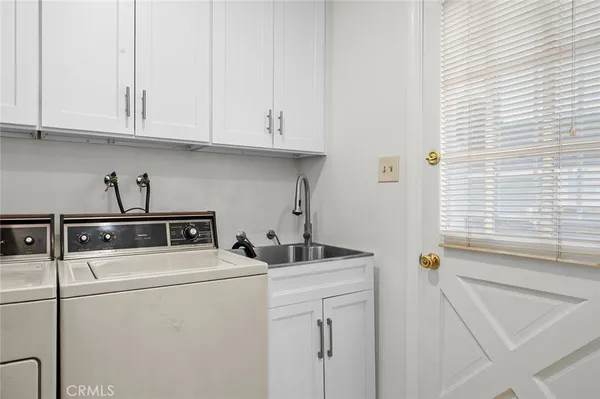 $980,000 | 6440 Petit Avenue, Van Nuys, CA 91406