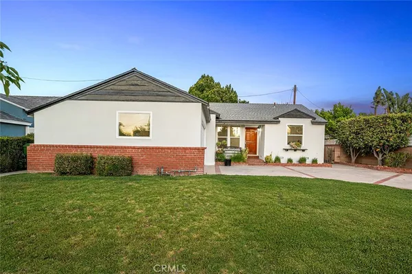 $980,000 | 6440 Petit Avenue, Van Nuys, CA 91406