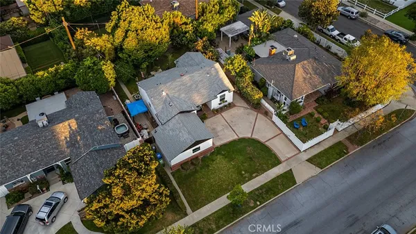 $980,000 | 6440 Petit Avenue, Van Nuys, CA 91406
