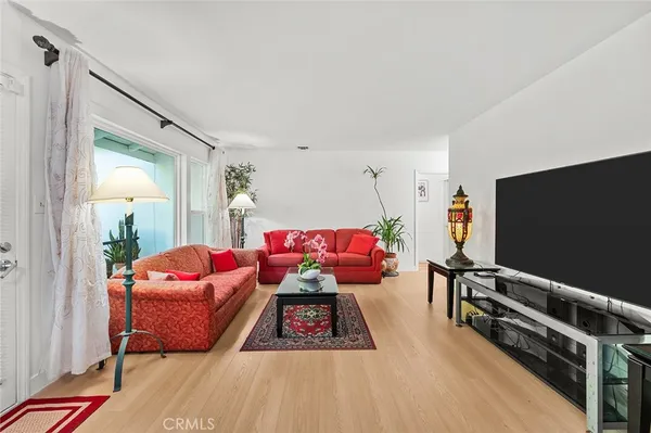 $980,000 | 6440 Petit Avenue, Van Nuys, CA 91406