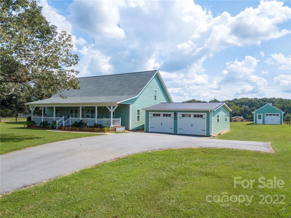 10201 Archer Road Davidson, NC 28036 - Photo 3 of 45 Gallery Image 3