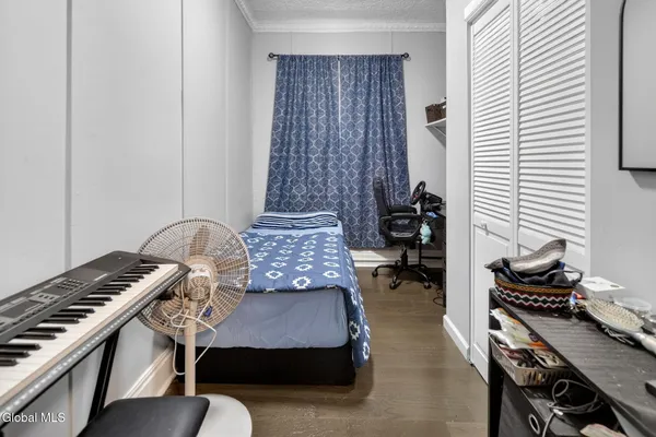 $275,000 | 1540 8th Avenue, Watervliet, NY 12189