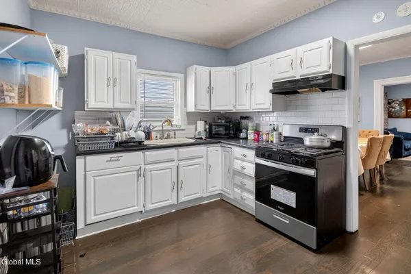 $275,000 | 1540 8th Avenue, Watervliet, NY 12189