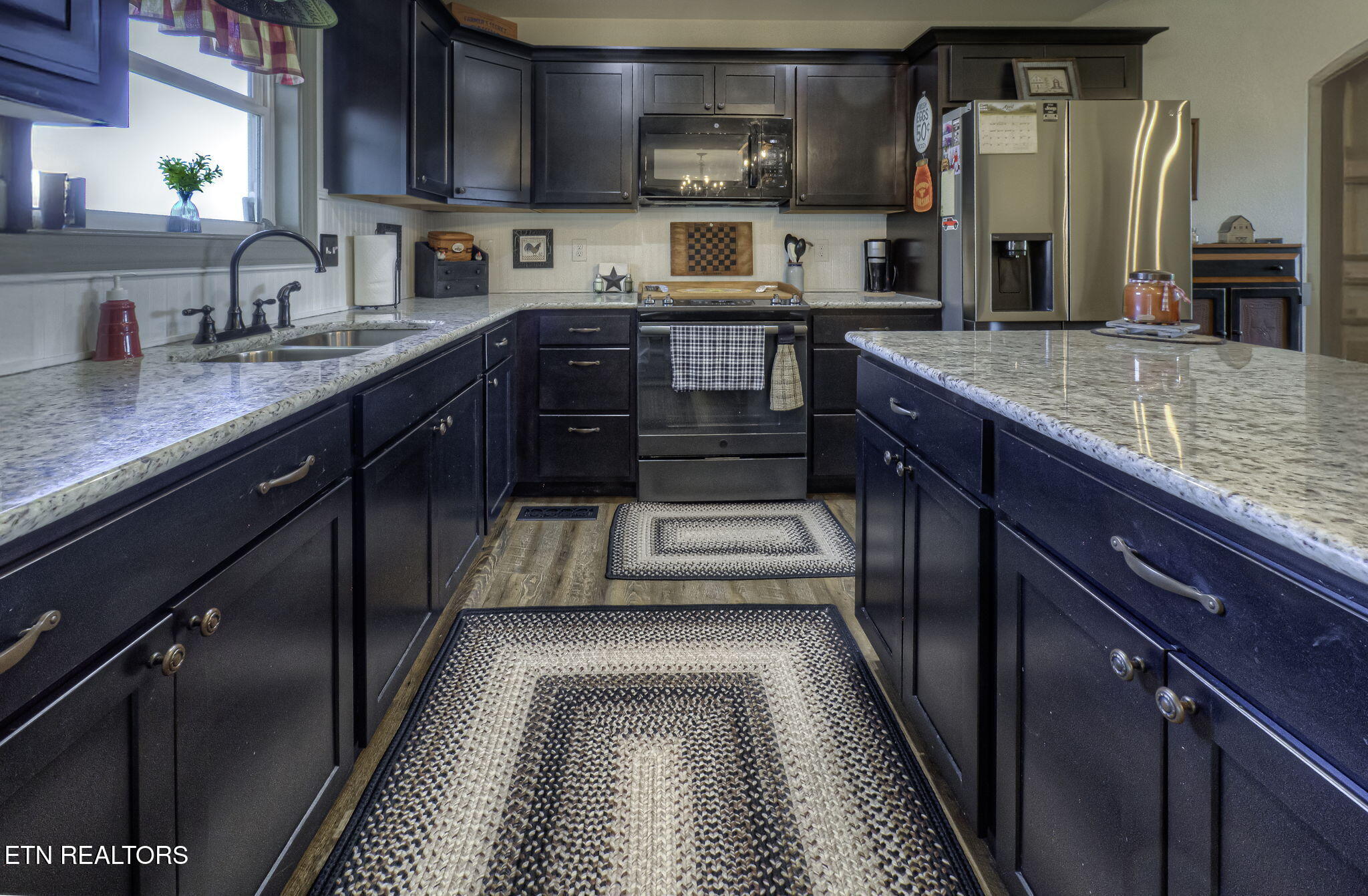 2045 Kings View Loop Seymour, TN 37865 - Photo 16 of 60 IMG_4947