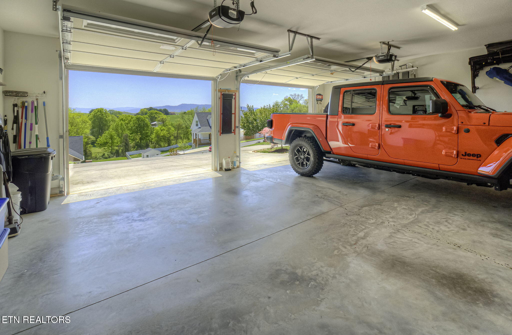 2045 Kings View Loop Seymour, TN 37865 - Photo 41 of 60 IMG_5040