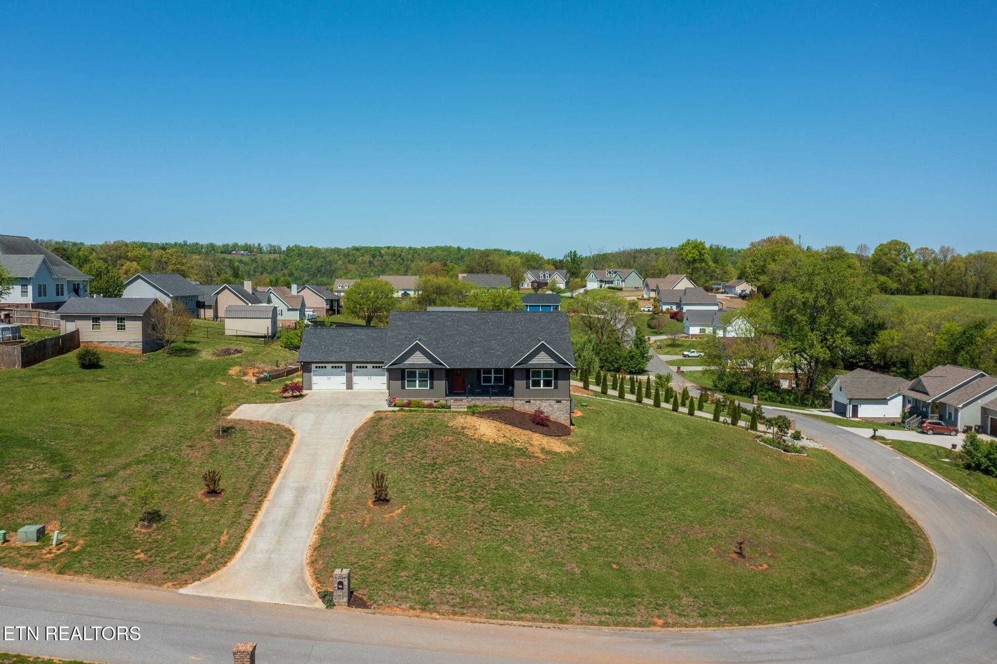 2045 Kings View Loop Seymour, TN 37865 - Photo 55 of 60 homesandvideos aerials-11419