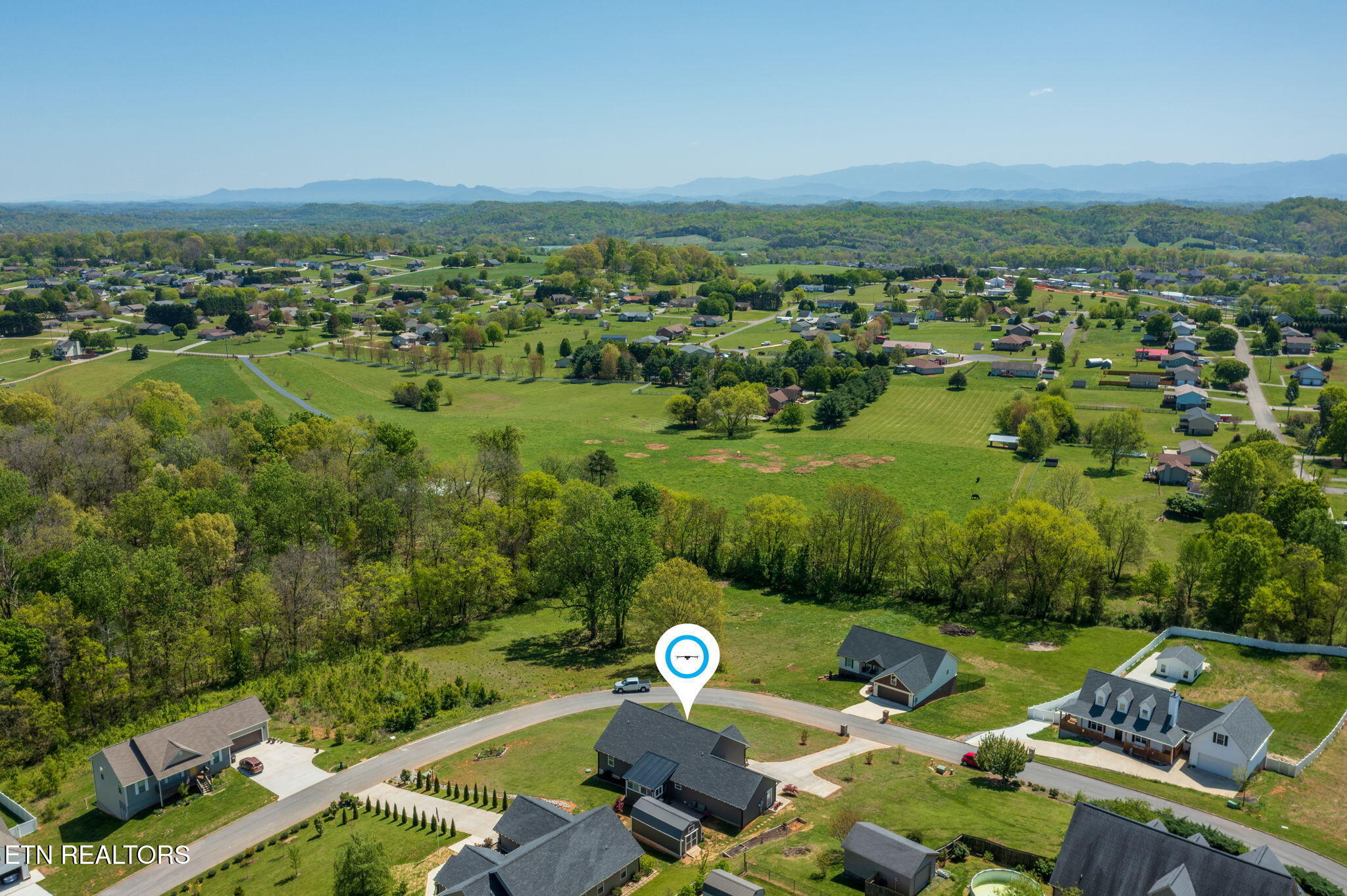 2045 Kings View Loop Seymour, TN 37865 - Photo 57 of 60 homesandvideos aerials-11422m