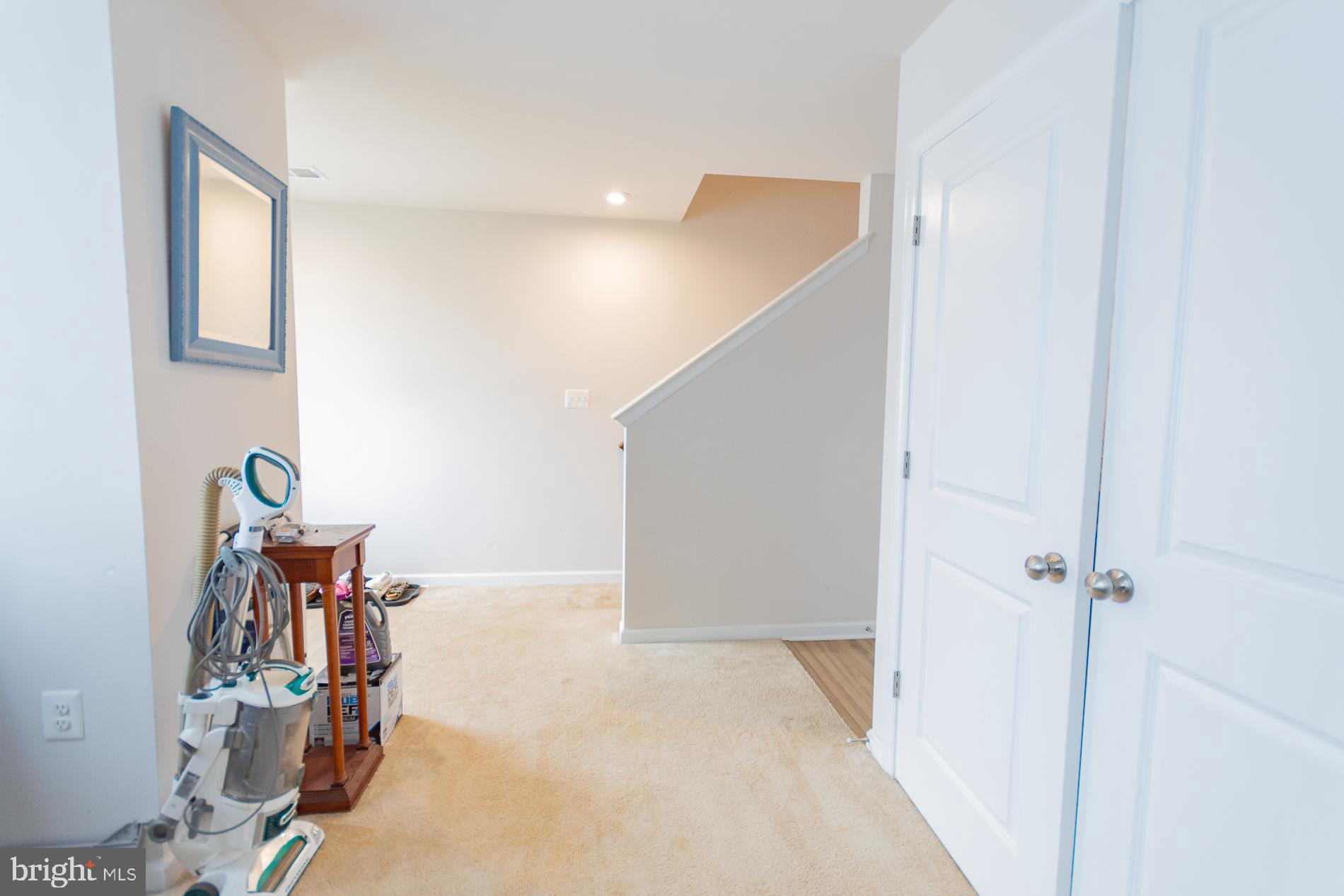 219 Presidents Pointe Avenue Ranson, WV 25438 - Photo 6 of 41