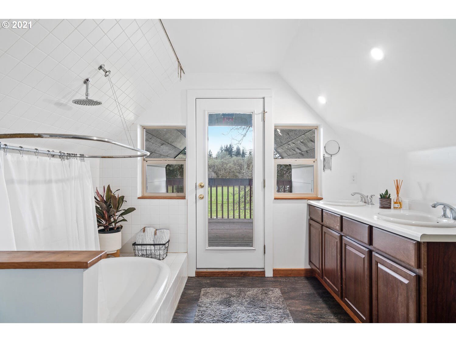 33808 Slavens Road Warren, OR 97053 - Photo 21 of 32 Gallery Image 21