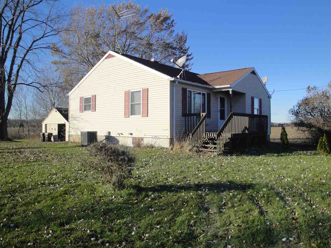 3141 North 8 Mile Road Pinconning, MI 48650 - Photo 2 of 9 Gallery Image 2