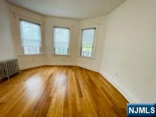 $3,300 | 169 Hillside Avenue, Glen Ridge, NJ 07028