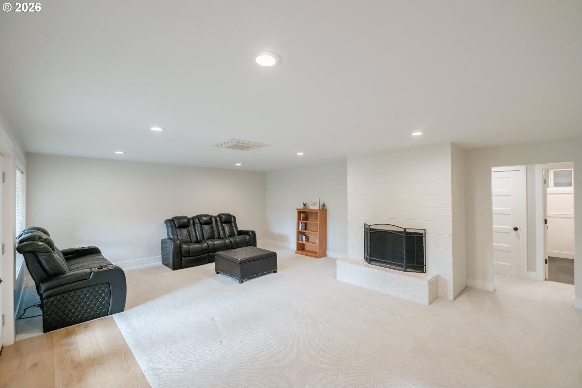 7500 Spring Valley Road Northwest Salem, OR 97304 - Photo 25 of 46 Gallery Image 25