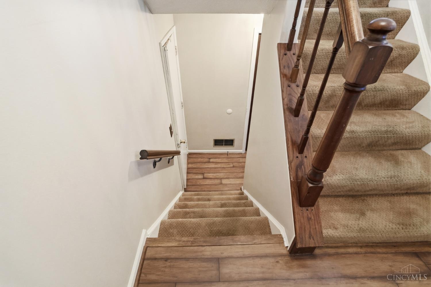 3507 West Galbraith Road Cincinnati, OH 45239 - Photo 29 of 54