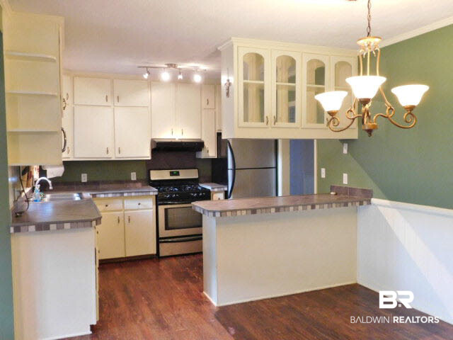 27 Chadwick Court Mobile, AL 36606 - Photo 7 of 23