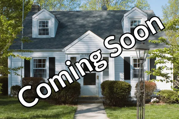 $699,900 | 1435 East Fairy Chasm Road, Bayside, WI 53217