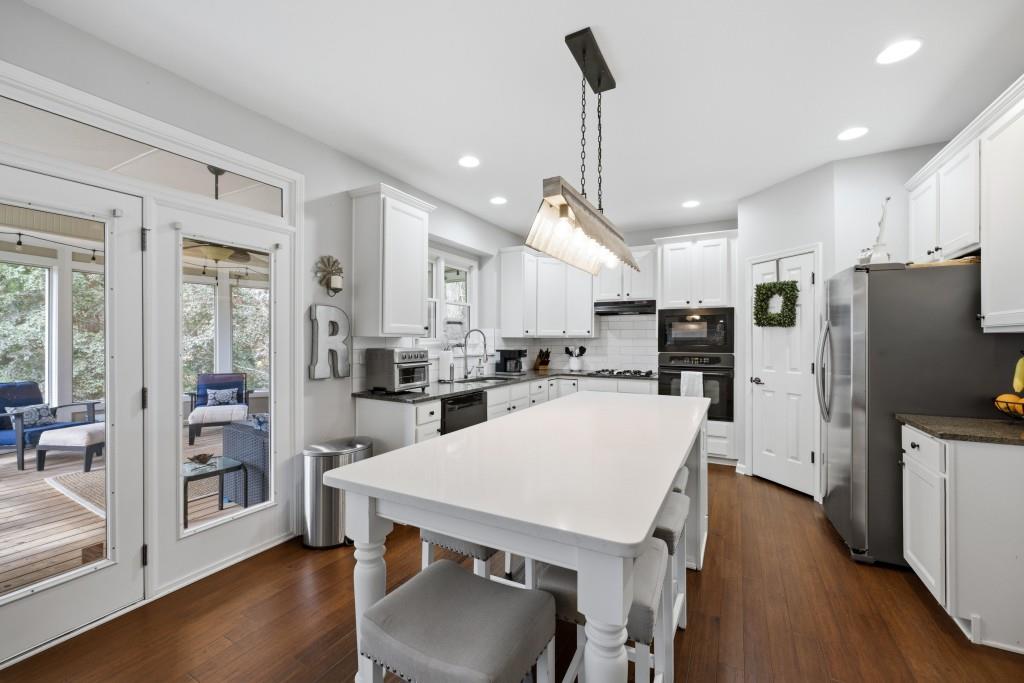 7630 Tenspeed Court Flowery Branch, GA 30542 - Photo 11 of 80