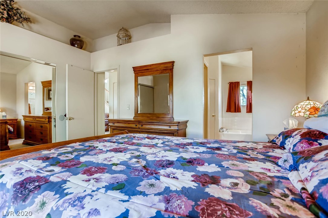 2700 Riley Oaks Court Las Vegas, NV 89108 - Photo 20 of 50