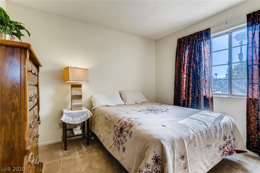 2700 Riley Oaks Court Las Vegas, NV 89108 - Photo 28 of 50