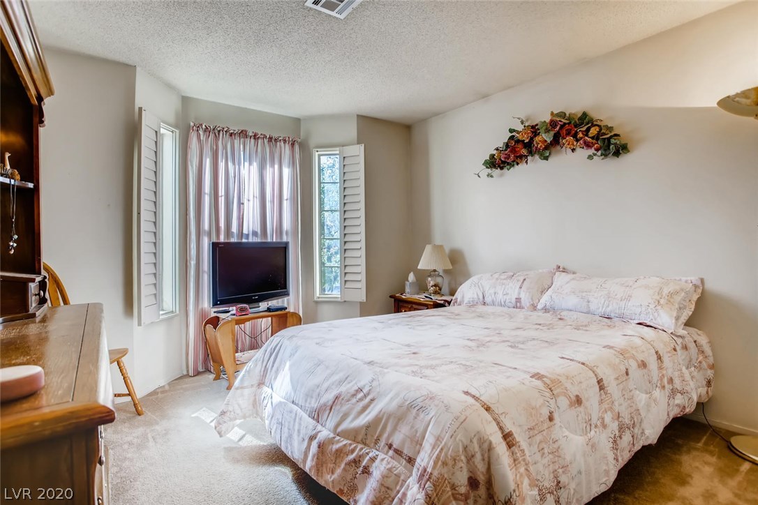 2700 Riley Oaks Court Las Vegas, NV 89108 - Photo 31 of 50
