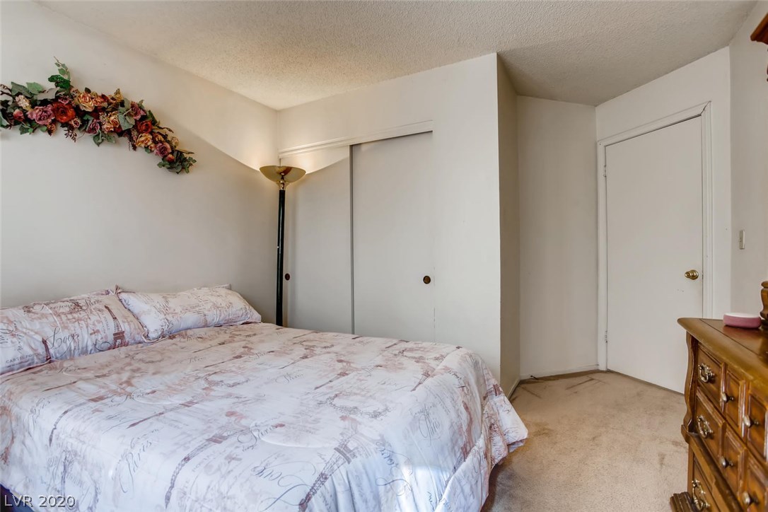 2700 Riley Oaks Court Las Vegas, NV 89108 - Photo 33 of 50