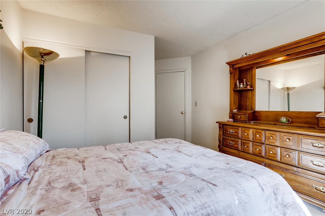 2700 Riley Oaks Court Las Vegas, NV 89108 - Photo 34 of 50