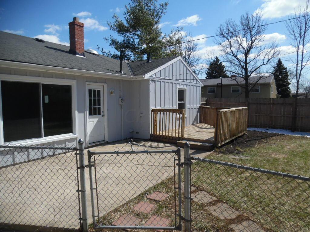 155 Topsfield Road Columbus, OH 43228 - Photo 16 of 27 Gallery Image 16