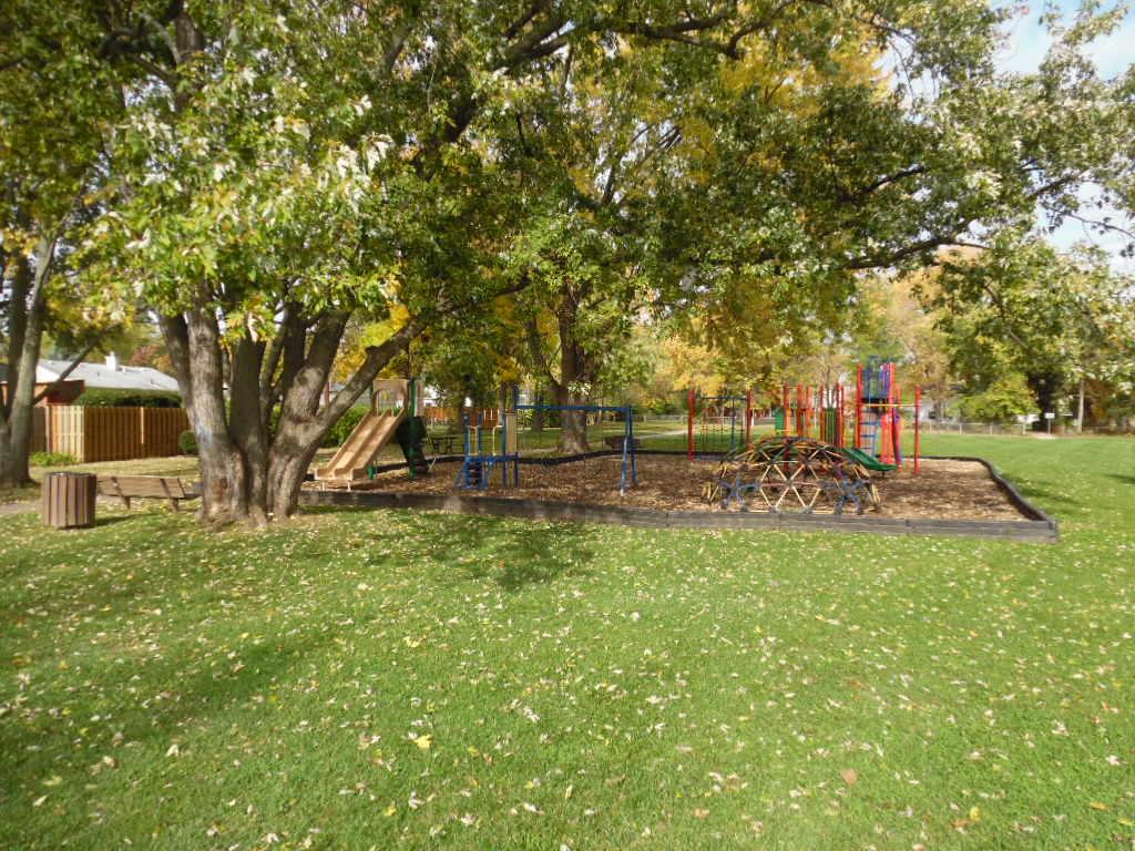155 Topsfield Road Columbus, OH 43228 - Photo 27 of 27 Gallery Image 27