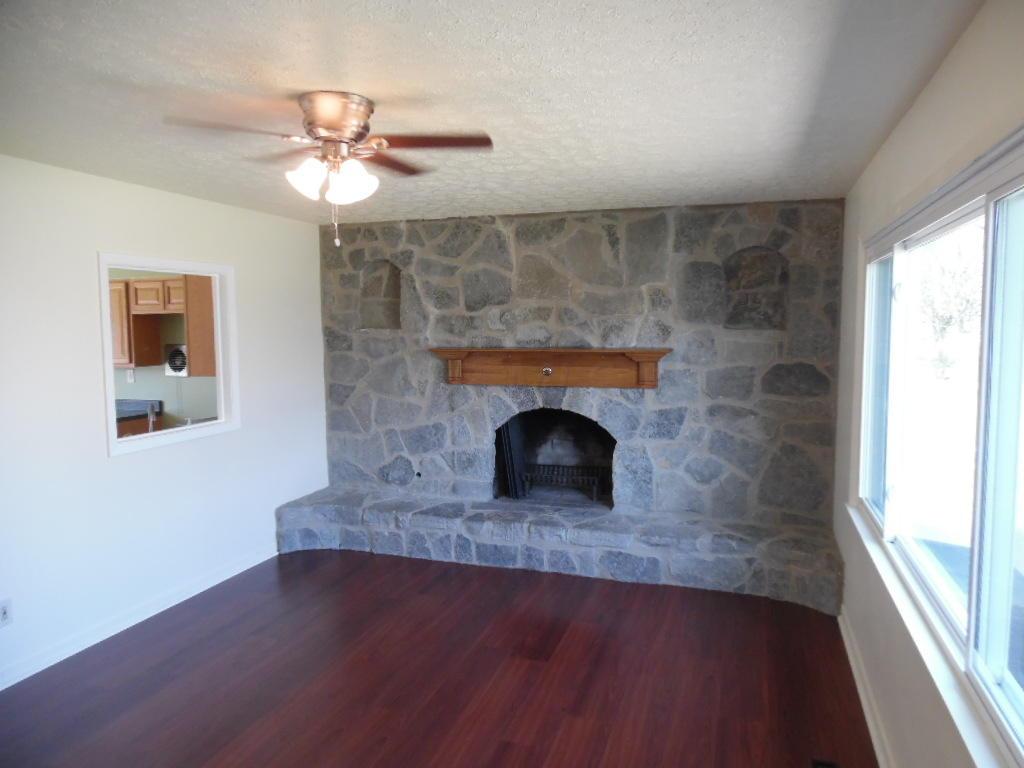 155 Topsfield Road Columbus, OH 43228 - Photo 4 of 27 Gallery Image 4